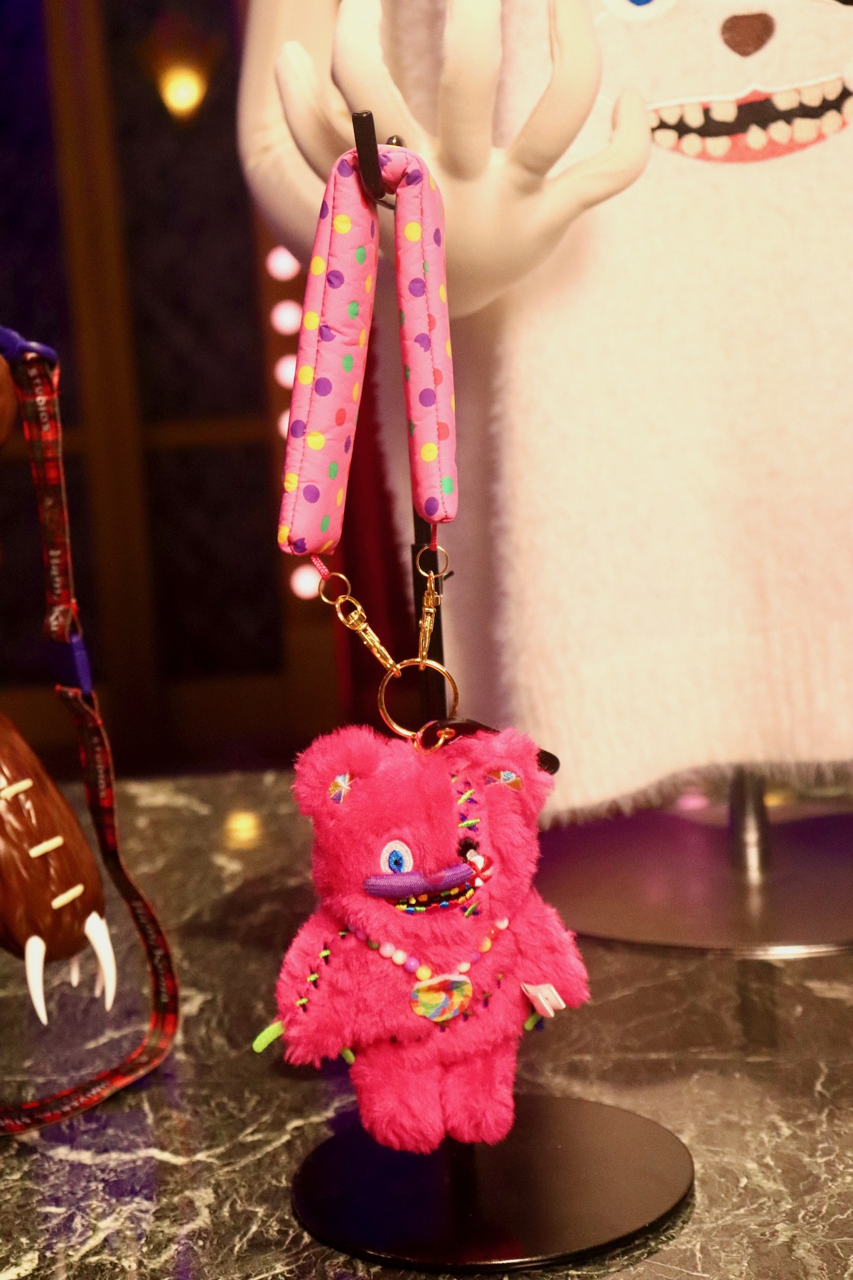 USJの新顔「ハミクマキャンディ」の“声”にネットざわつく 「声おっさん