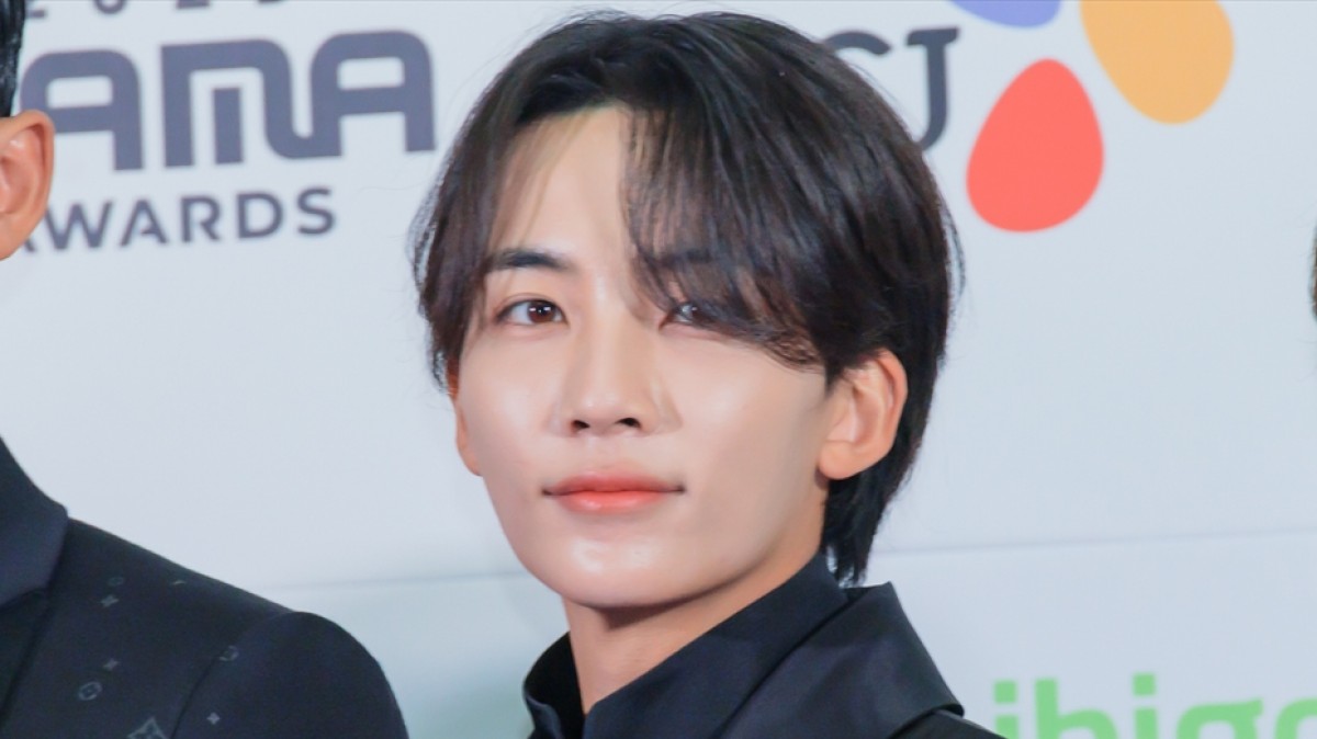 SEVENTEEN ジョンハンが鳥貴族に降臨!? プライベートショットにファン