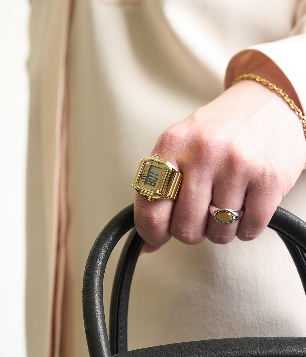 Timex x MM6 T80 Ring Watch Size S/M | MM6 Maison Margiela(エムエム