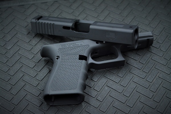 東京マルイ G19 gen4 X300Uライト 紅蓮弐カスタム 東京マルイ G19 gen4