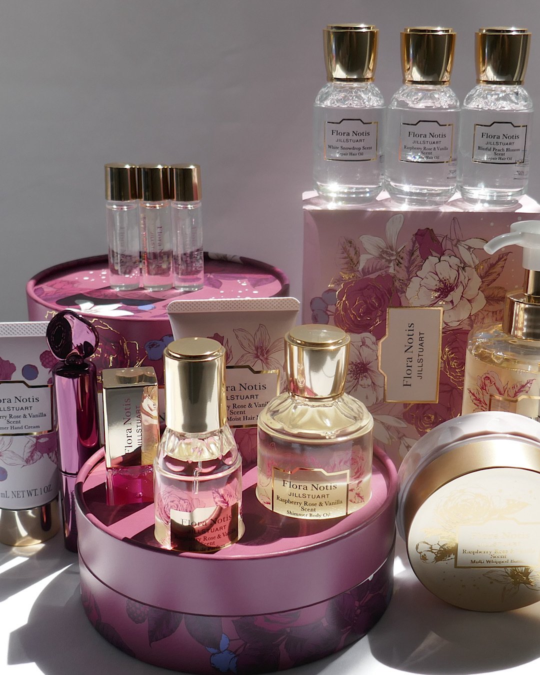 フローラノーティス ジルスチュアート×クリスマスコフレ2025】予約日