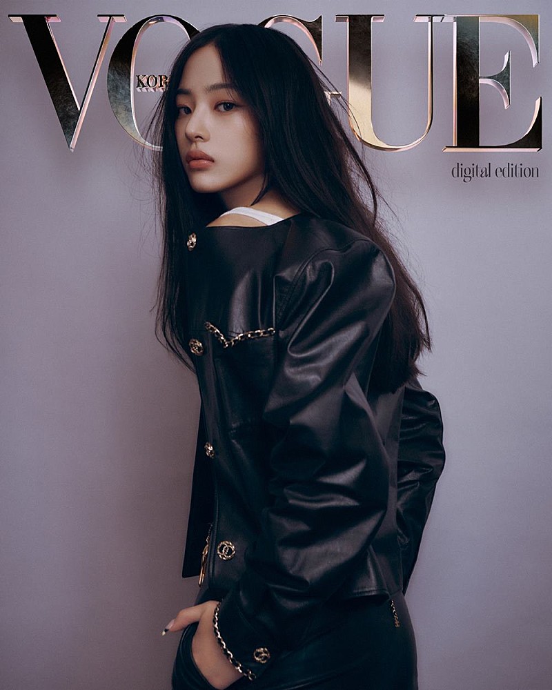 NewJeansのMINJI、CHANELと共にした『VOGUE KOREA』の表紙公開 | Daily