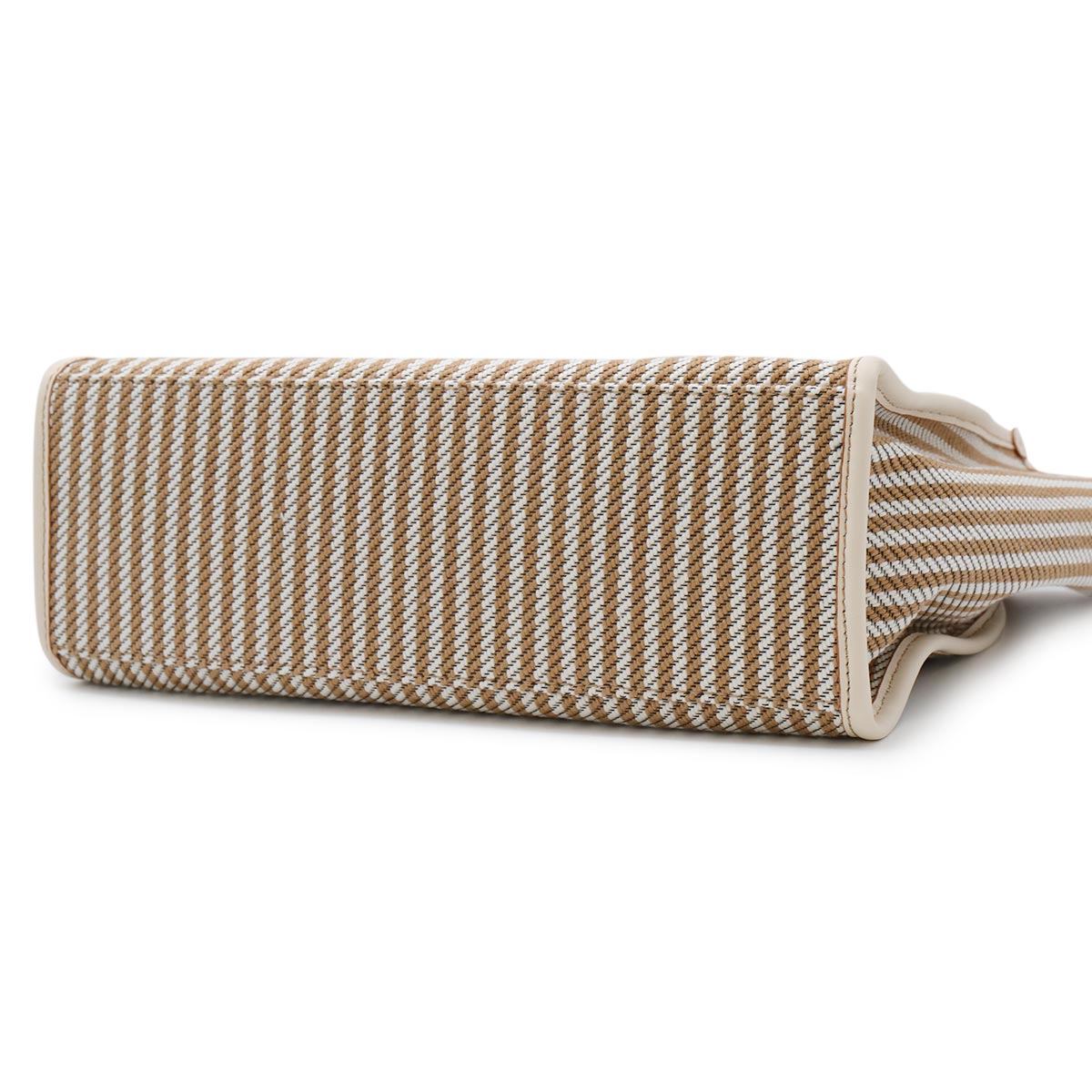 ジャンニキアリーニ トートバッグ/ショルダーバッグ/クロスボディ