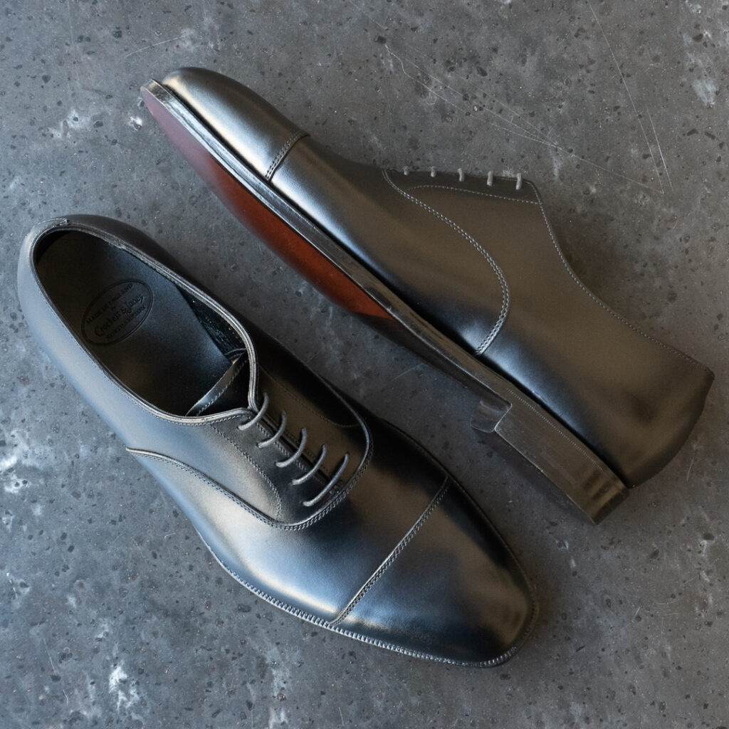 クロケット＆ジョーンズ名作ストレートチップ「オードリー物語