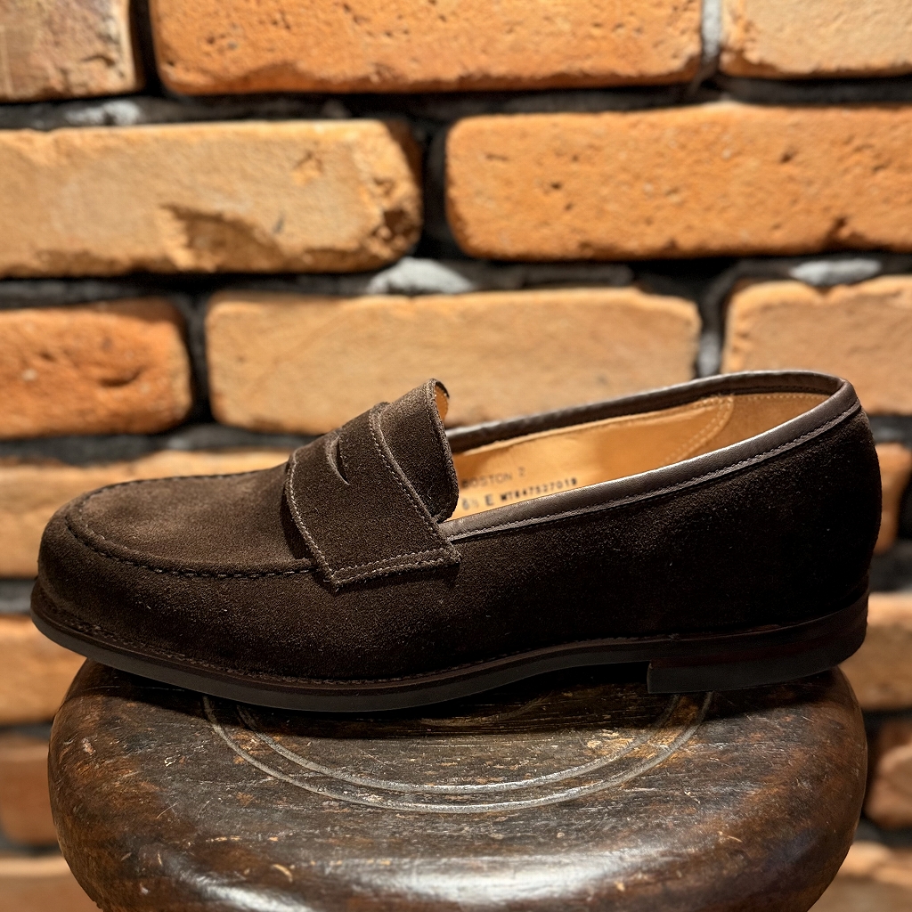 クロケット＆ジョーンズのダークブラウン・スエード図鑑 | Trading