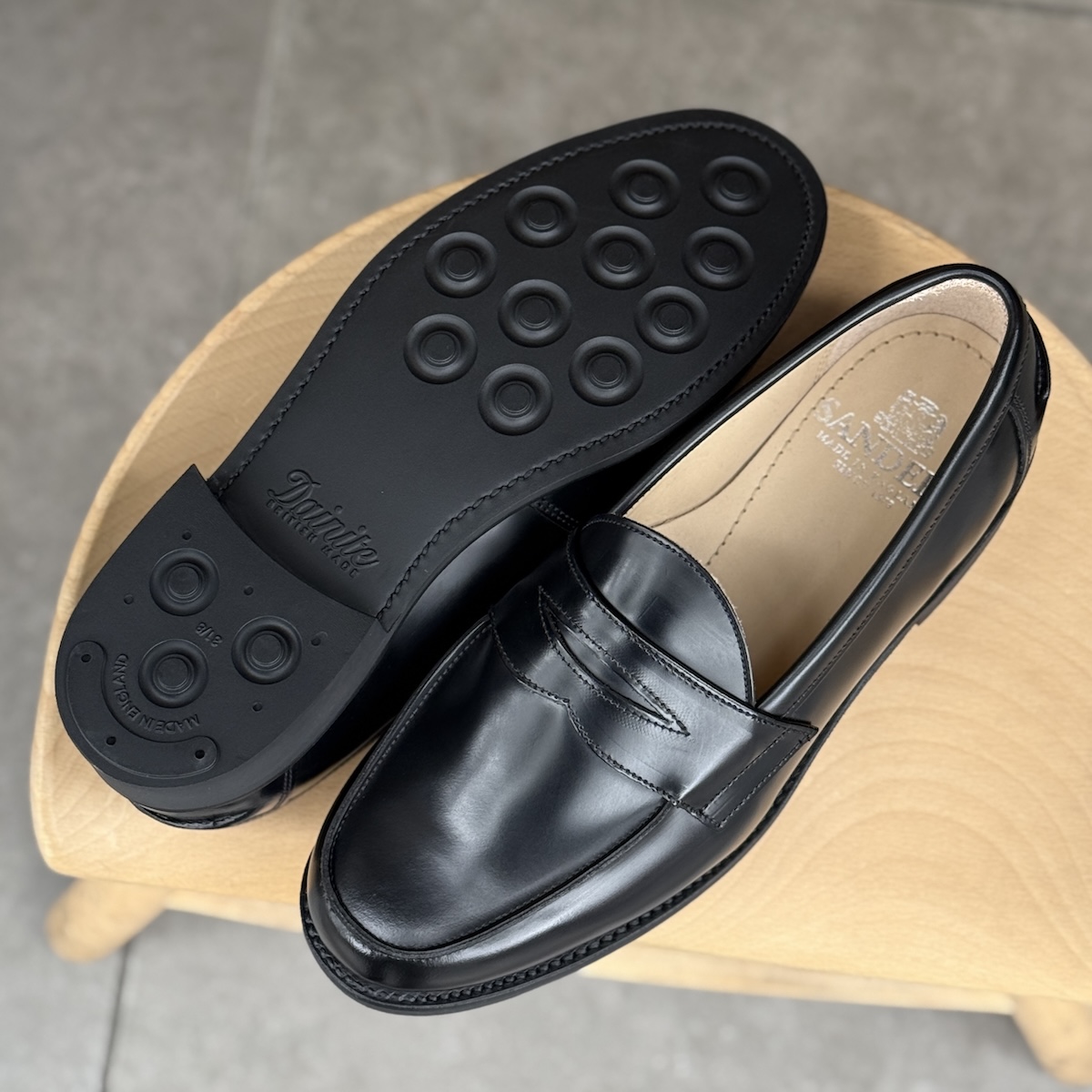 ブラックローファー3選 ローリングダブトリオ・サンダース | Trading