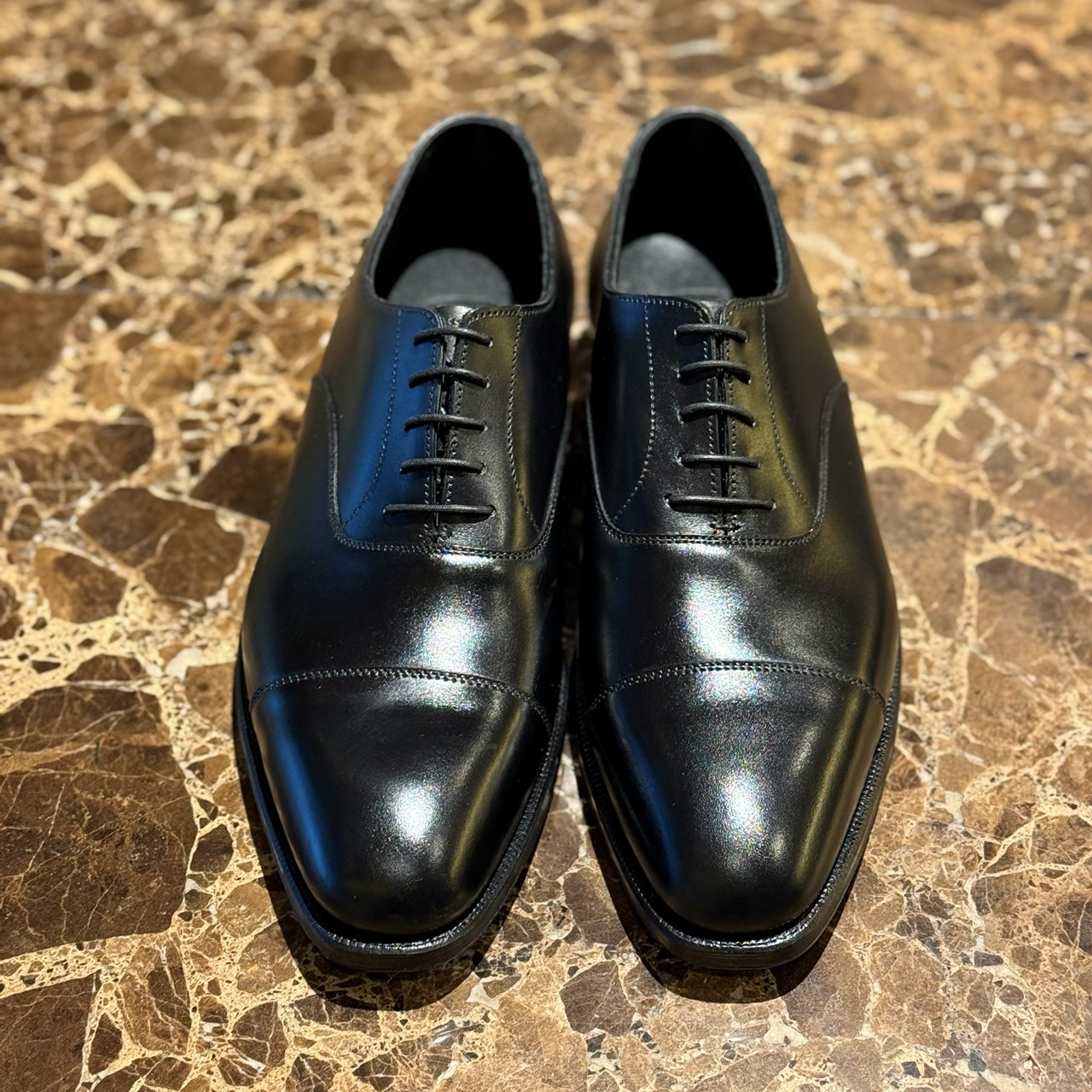 クロケット＆ジョーンズのストレートチップ「オードリーをくらべてみた