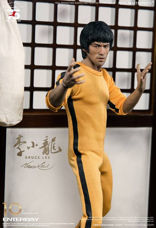 ブルース・リー生誕75周年1/6リアルマスターピースコレクティブル