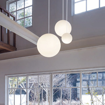 Sphere ペンダントライト ホワイト 3灯｜吹き抜け対応・乳白アクリル