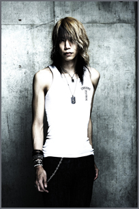 Shinya (DIR EN GREY) - generasia
