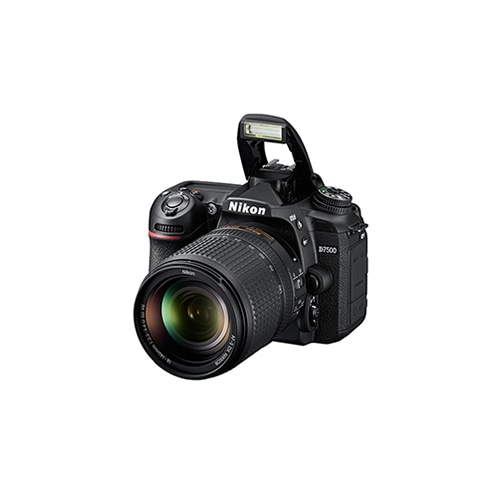 Nikon(ニコン) D7500 一眼レフカメラ 18-140 VR レンズキット(D7 18