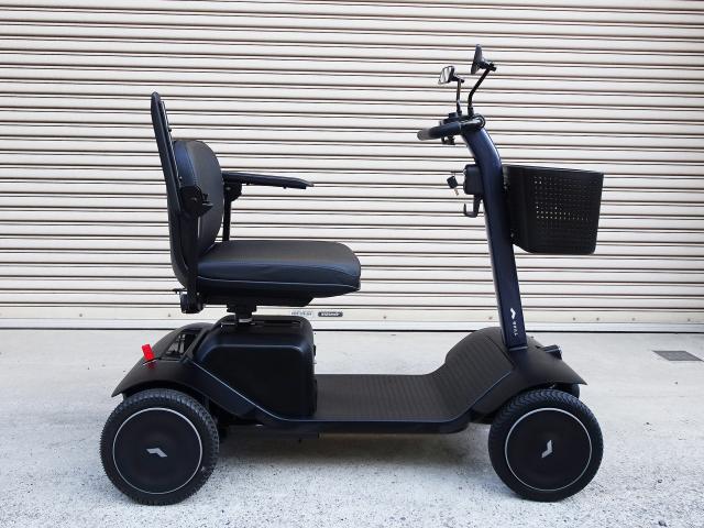 WHILL Model S｜セニアカー,シニアカー中古販売 ディーカート