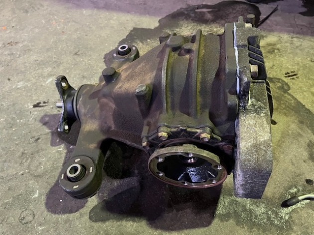 スープラ JZA80 ファイナルギア交換＆ゲトラグオイル漏れ修理