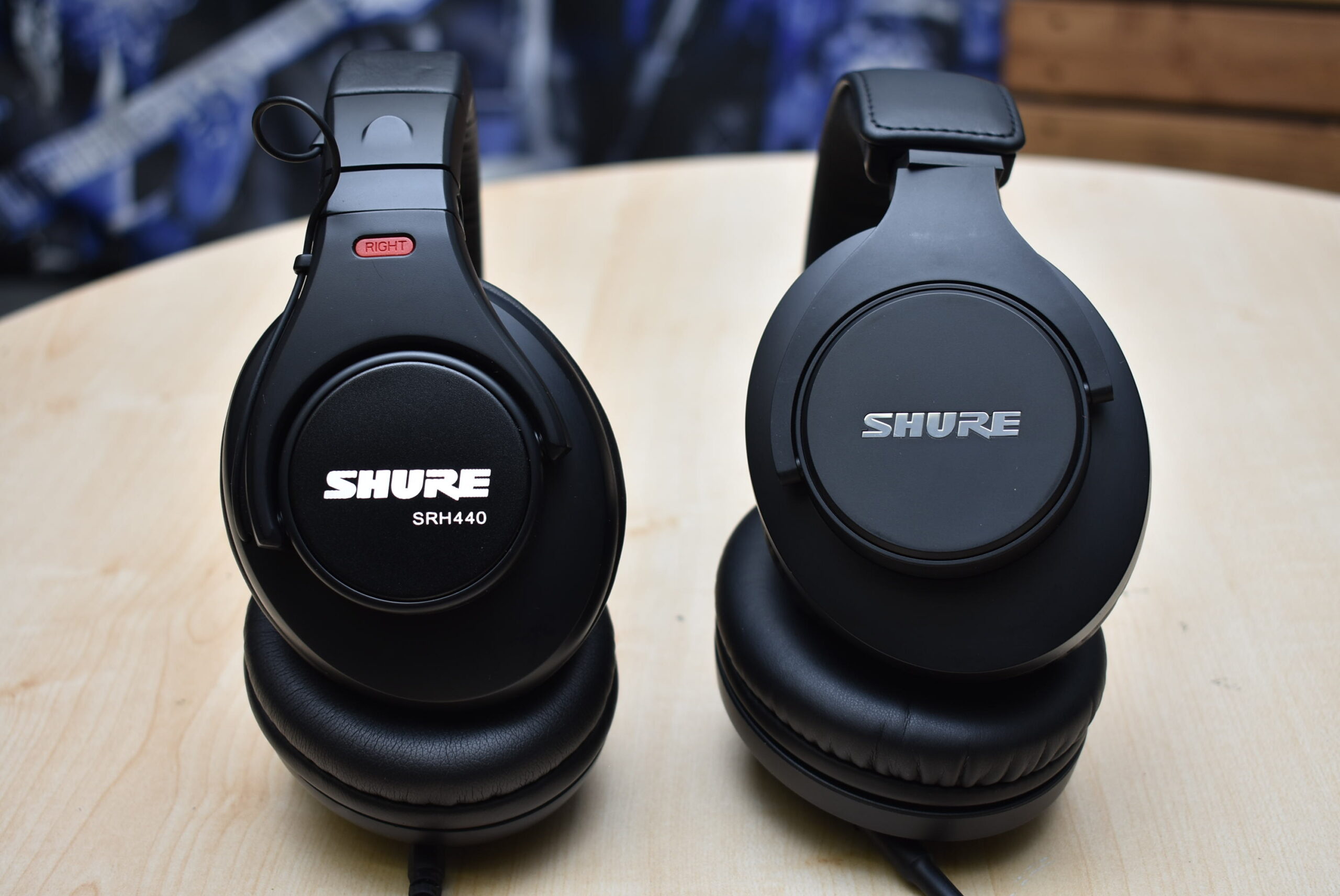 軽量化、音質向上、快適化…。ベストセラーモニターヘッドホンSRH