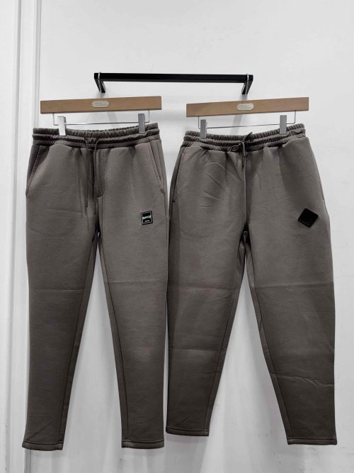 BLACKLABEL】ソロナダンボールニットセットアップ【比較紹介】 – The