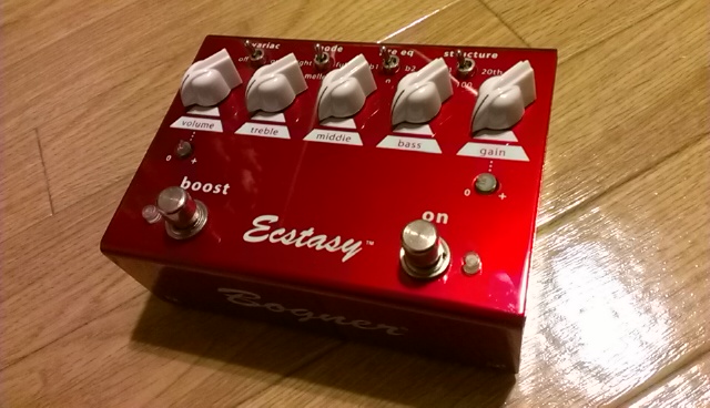 幅広い歪みサウンドが作れる「Bogner Ecstasy Red」レビュー！ | 魔法