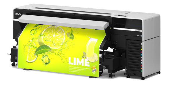 さらに進化した高画質と高生産性 64インチエコソルベントインク搭載