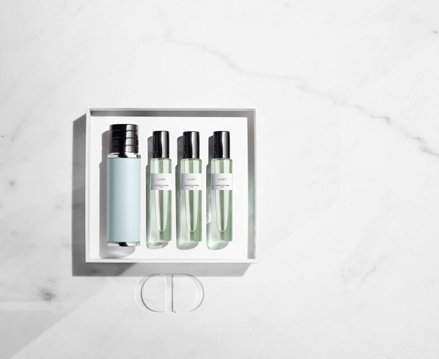 メゾン クリスチャン ディオール“香水生まれ”カラフルなフレグランス