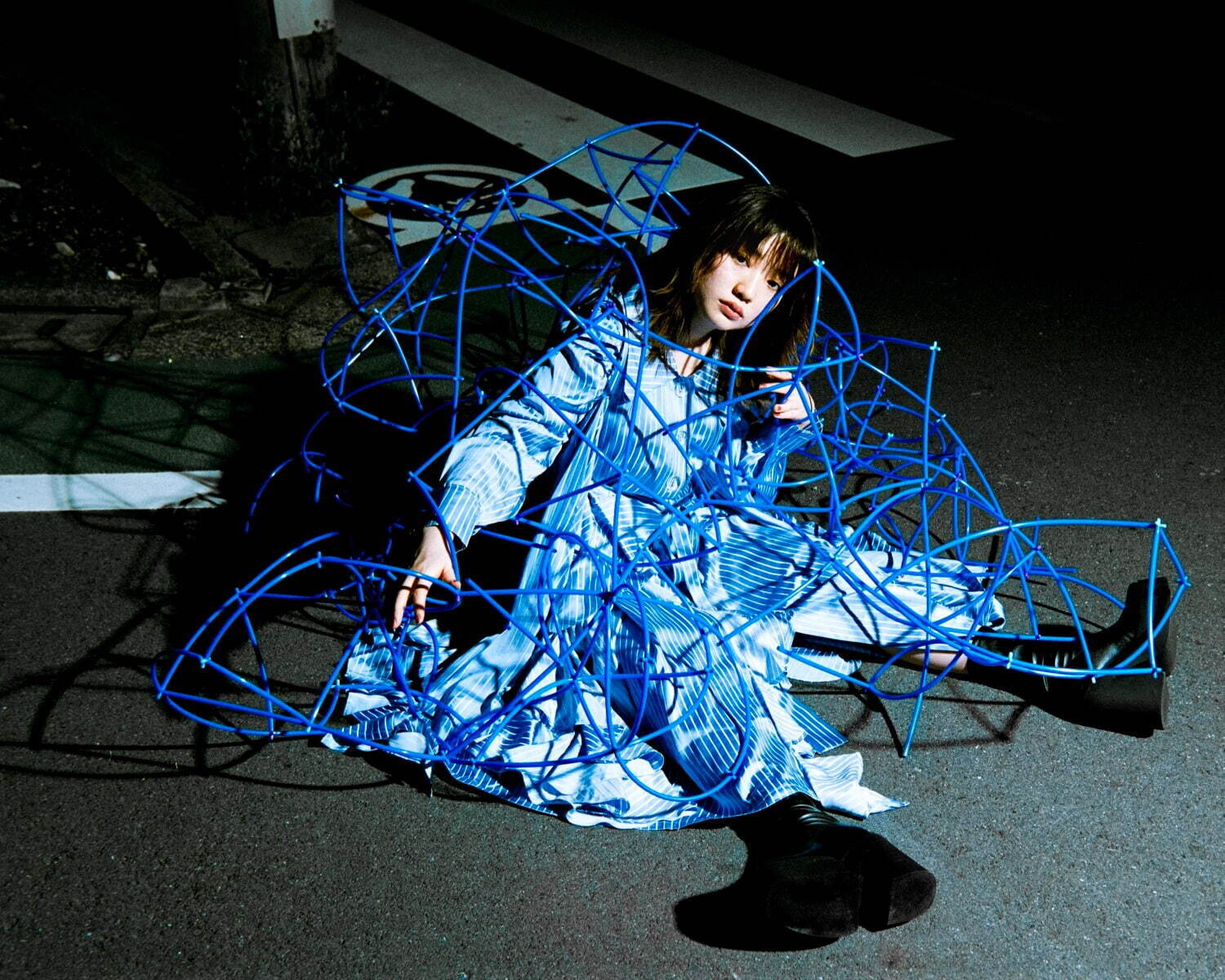 にしな最新CDアルバム『1999』新曲「FRIDAY KIDS CHINA TOWN」ほか全11