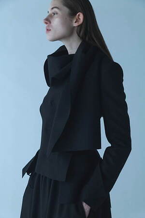 ヨウジヤマモト ハイネックメルトンポンチョ変形コート 2026年最新