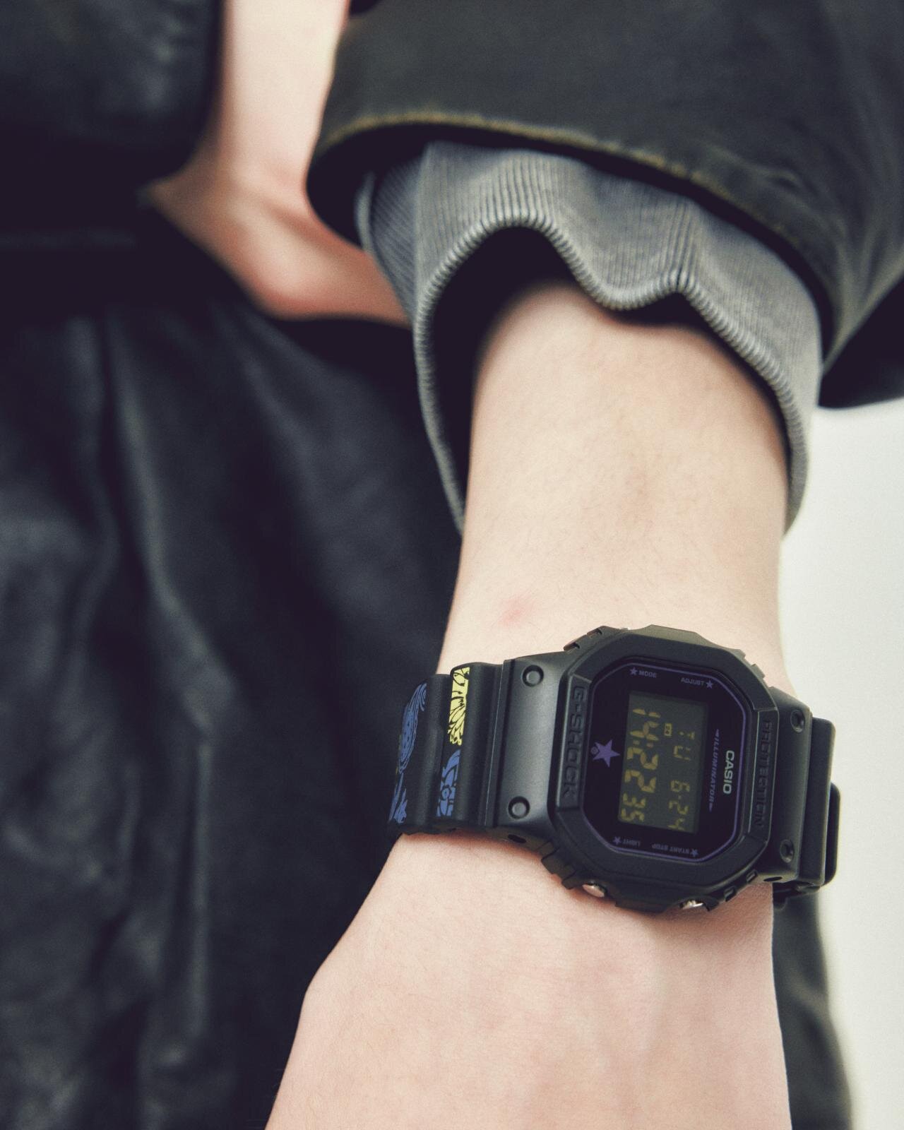 コンバース トウキョウ×G-SHOCK”ペイズリー総柄”バンドのデジタル