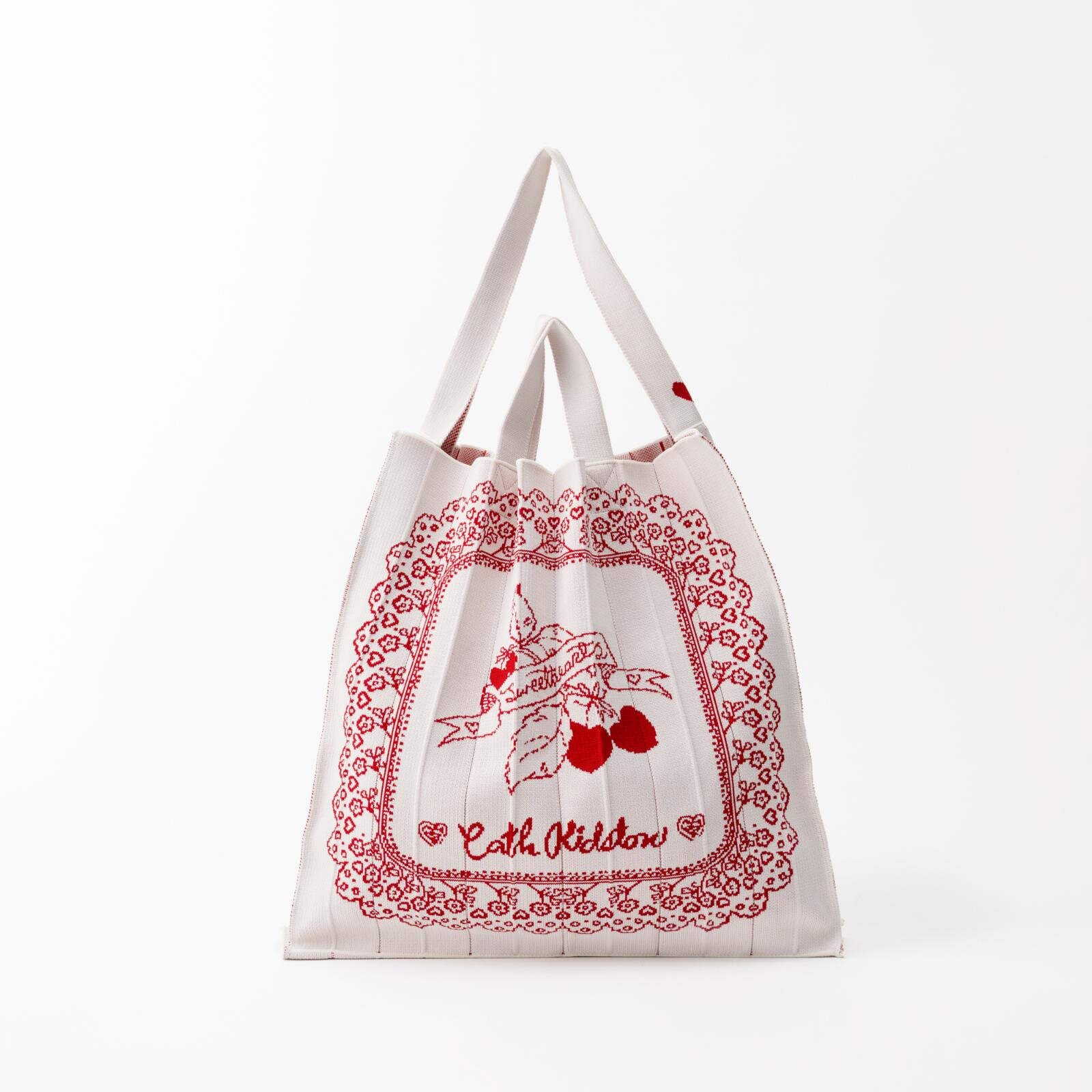 キャス キッドソン“ハートを運ぶワンちゃん”のバレンタイン柄ニット