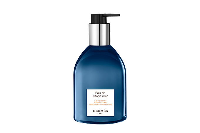 エルメス新フレグランス「オー ドゥ シトロン ノワール」乾燥レモンの