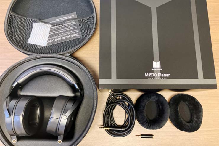 音質レビュー】Monolith M1570は分離感に優れた平面駆動型ヘッドホン