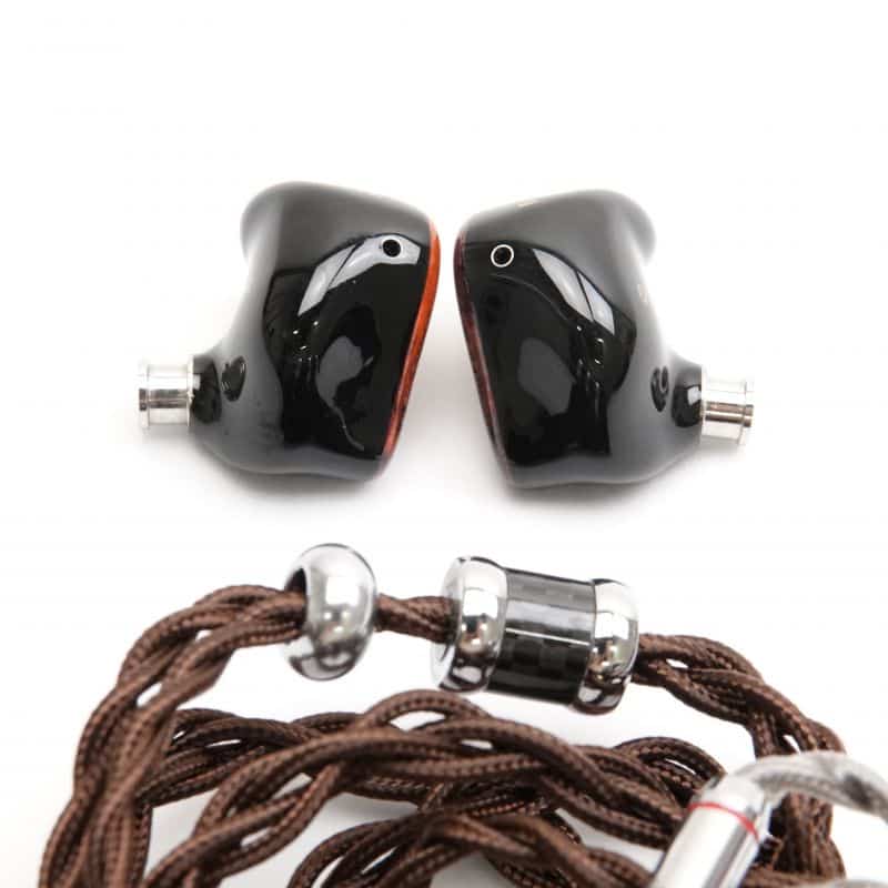 THIEAUDIO V16 DIVINITY AB+ランク 中古｜フジヤエービック