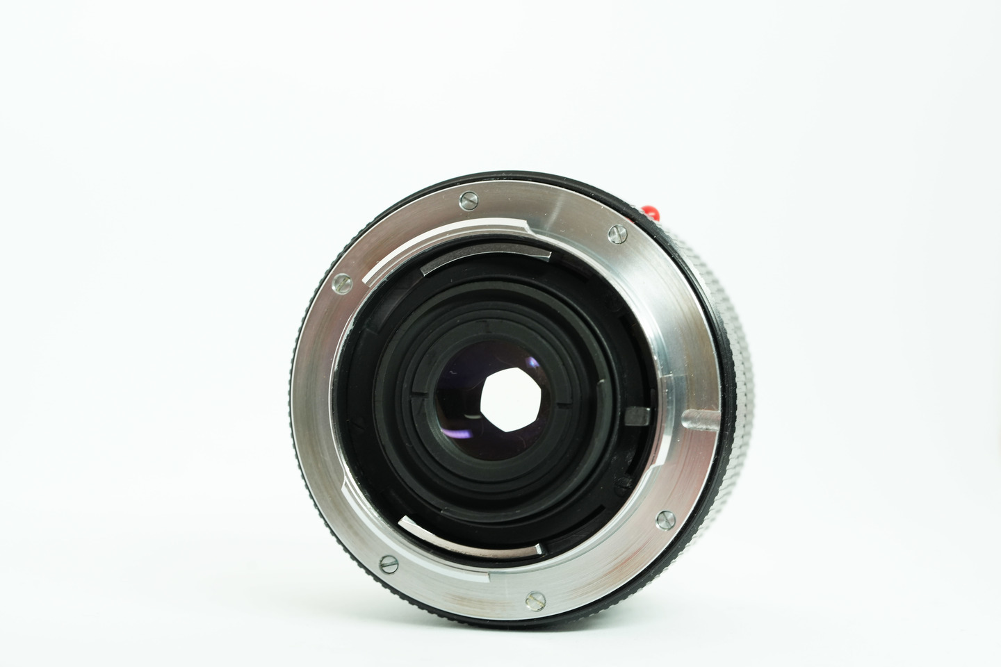 オールドレンズ】コストパフォーマンスの優れたLeicaレンズ「ELMARIT-R