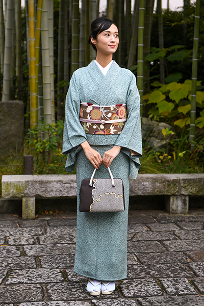 銀座【着物3354】廣瀬雄一作 江戸小紋 梅に松葉 (落款入 反端付