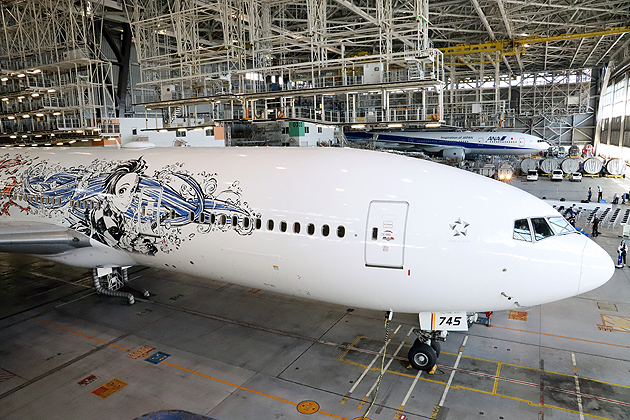 1/400 NGモデル ANA 鬼滅の刃ジェット 参号機 B777-200 1/400 NGモデル