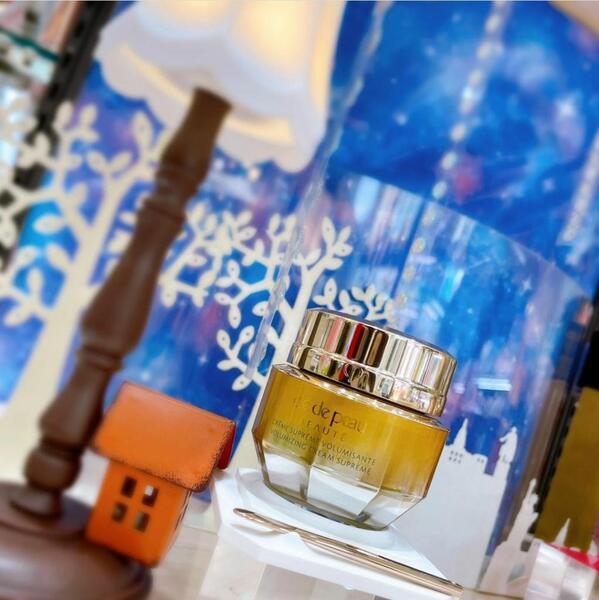 クレ・ド・ポー ボーテ クレームヴォリュミザントS｜紹介記事｜キレイエ