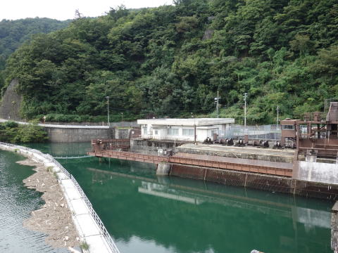 富山市 神通川第一ダム（歩鉄の達人）