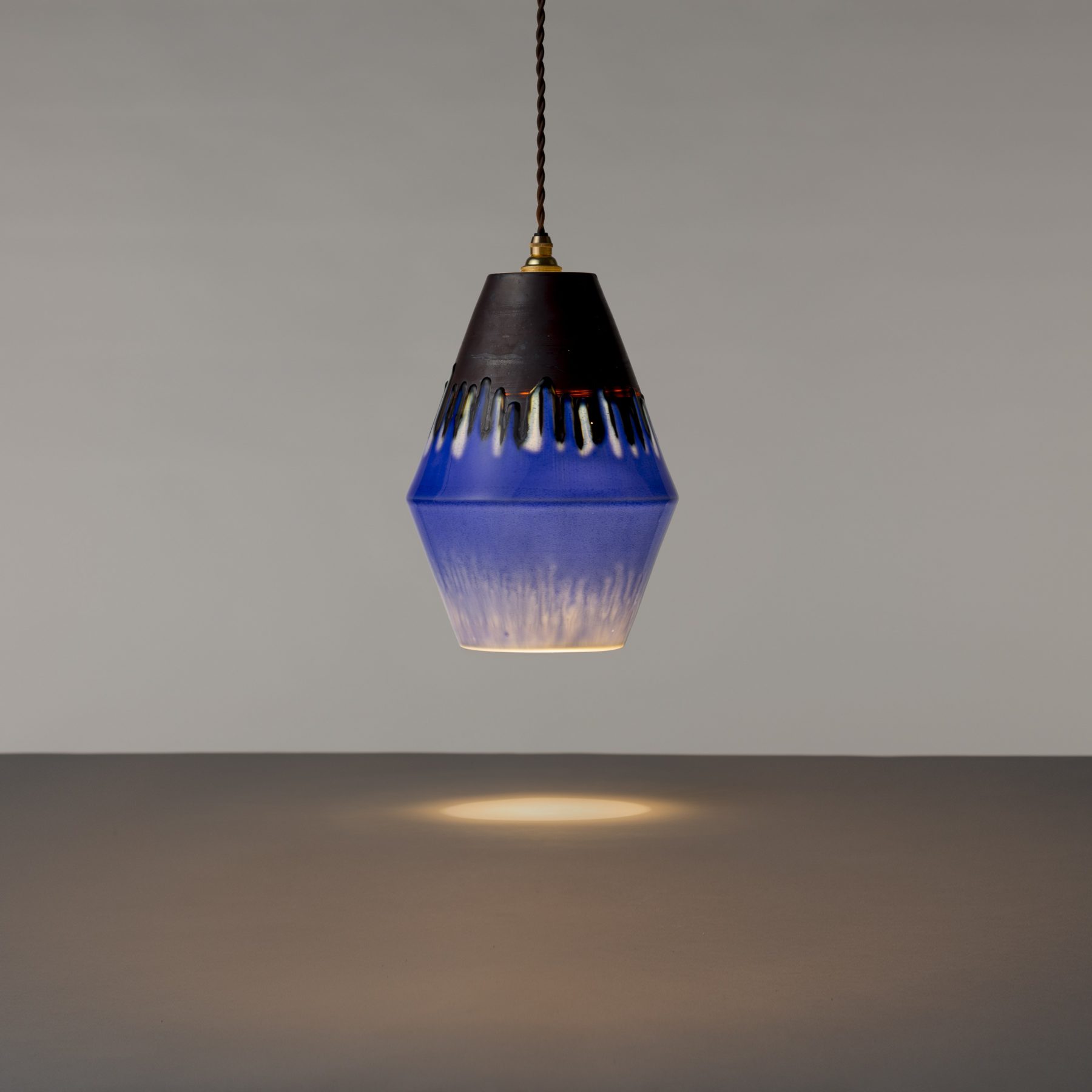 タンクランプ L | 株式会社マルヒロ | 波佐見焼の陶磁器ブランド