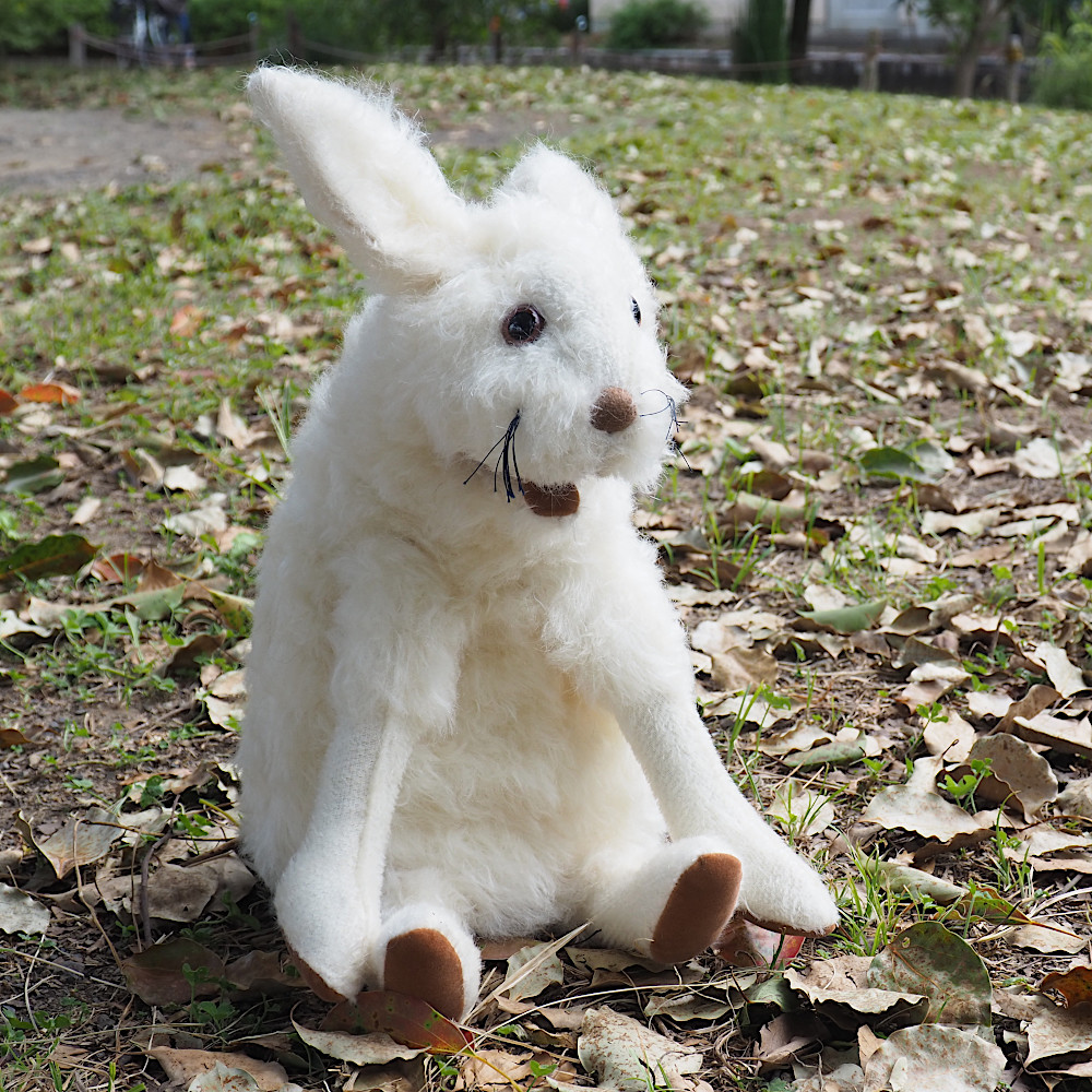 パペット ワルダマール／うさぎ 白：おもちゃ：百町森
