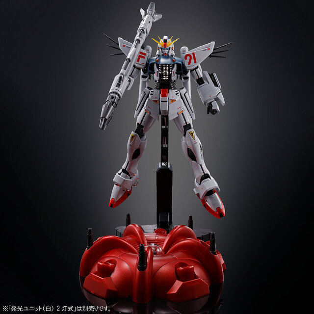 ガンプラ「MG ガンダムF91 Ver.2.0［チタニウムフィニッシュ］」が再販
