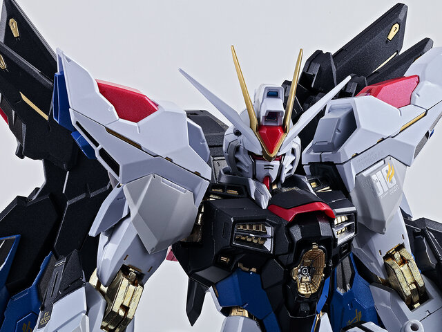 METAL BUILD ストライクフリーダムガンダム」がリバイバル！高評価の