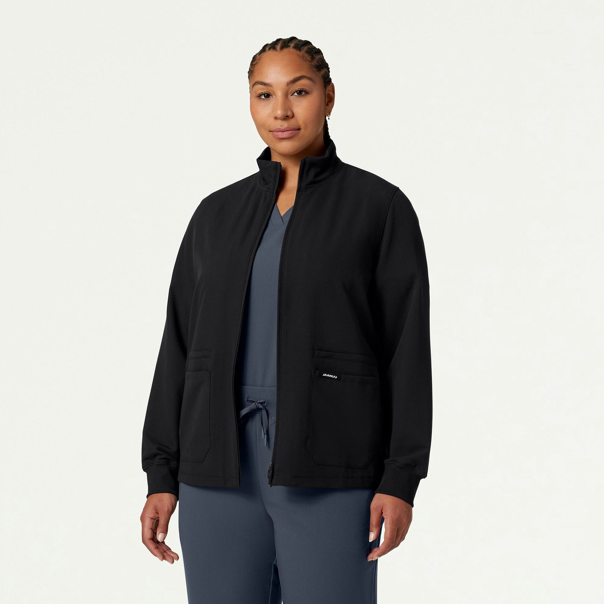 Ceri Essential 6-Pocket Scrub Jacket - Black – JAANUU