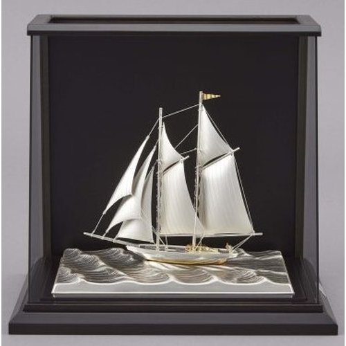 武比古 純銀製置物 ヨット 5号 スロープケース [1110310501