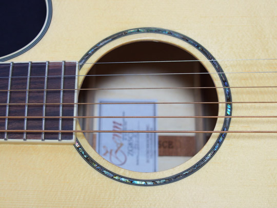 ZENN ZG85CE（エレアコギター）レビュー | Art Studio まほろば