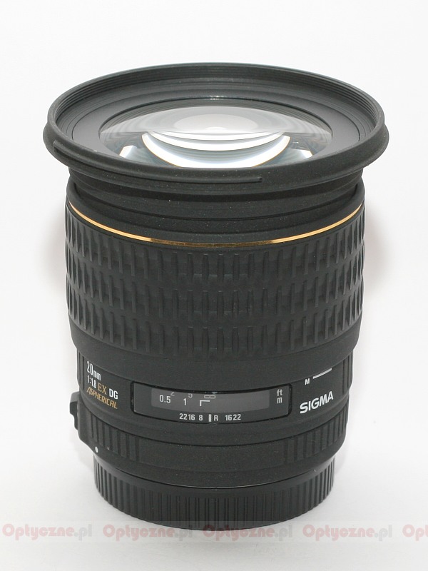 Sigma 20 mm f/1.8 EX DG Aspherical RF - LensTip.com