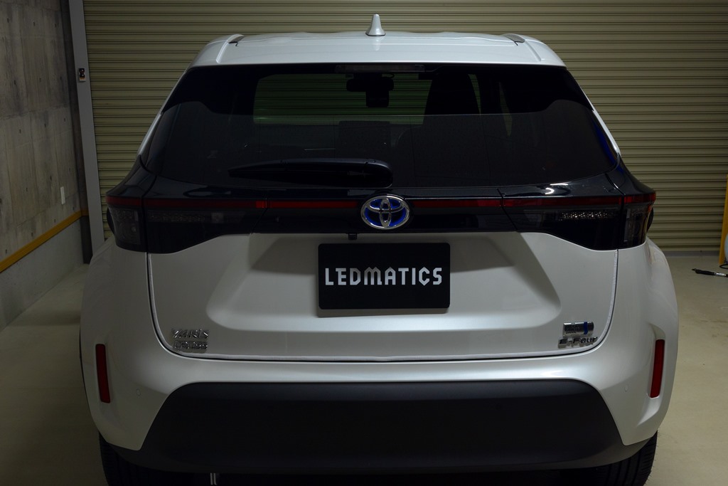 MXPJ10 ヤリスクロス 純正LEDテールランプ延長加工 - LEDMATICS