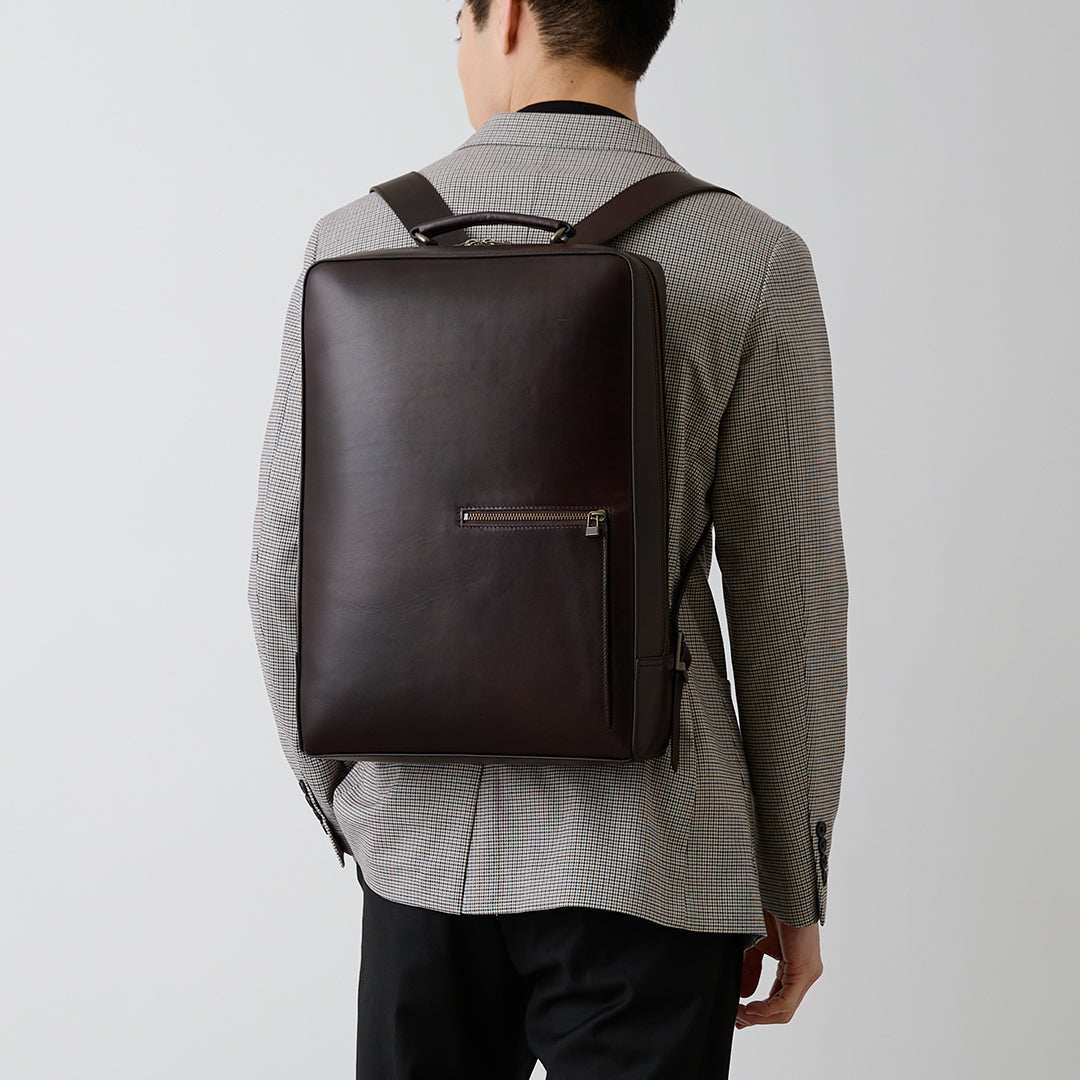 Antique Square Backpack Large／アンティーク スクエア バックパック