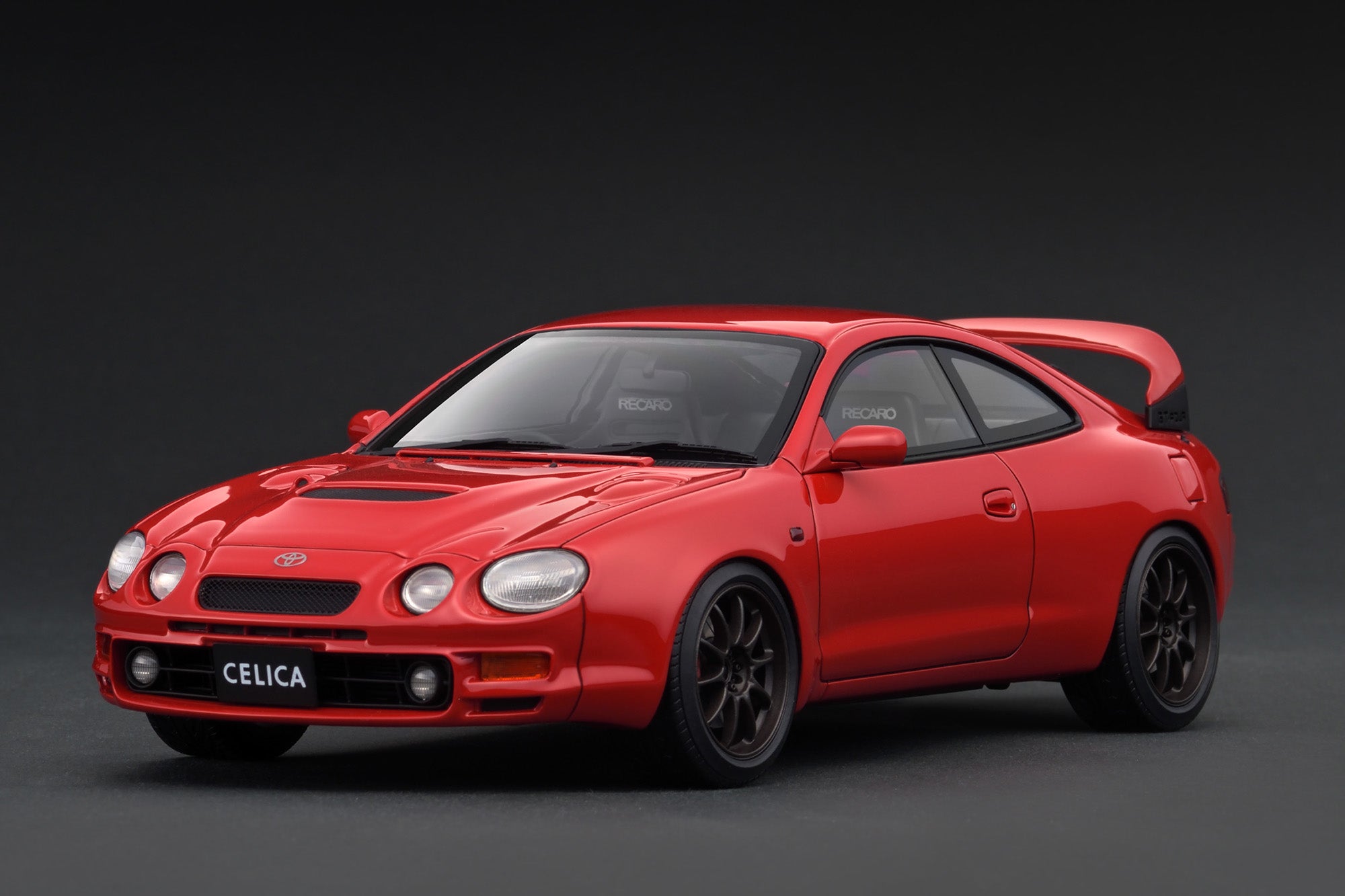Ignition Model 1:18 Toyota Celica (ST205) GT-FOUR in Red – Model