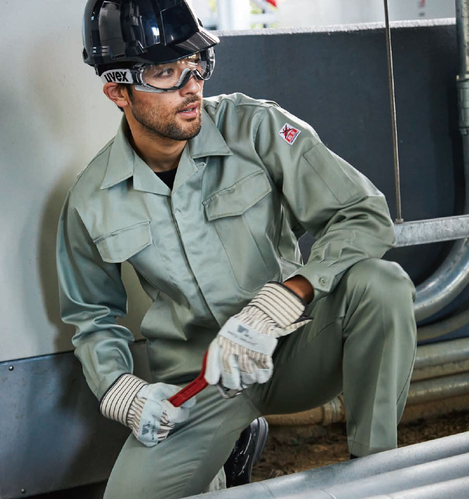 作業服 ブルゾン 三愛 防炎長袖ジャンパー 外ポケット・ボタン仕様 B96