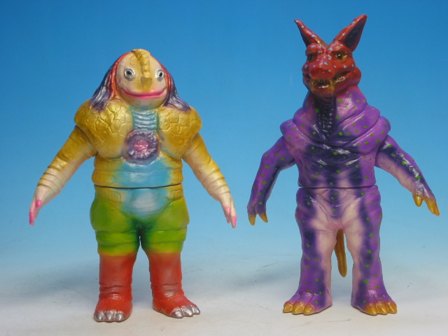 ベアモデル ソフビ ウルトラマン怪獣 翼付き カラフル ベアモデル