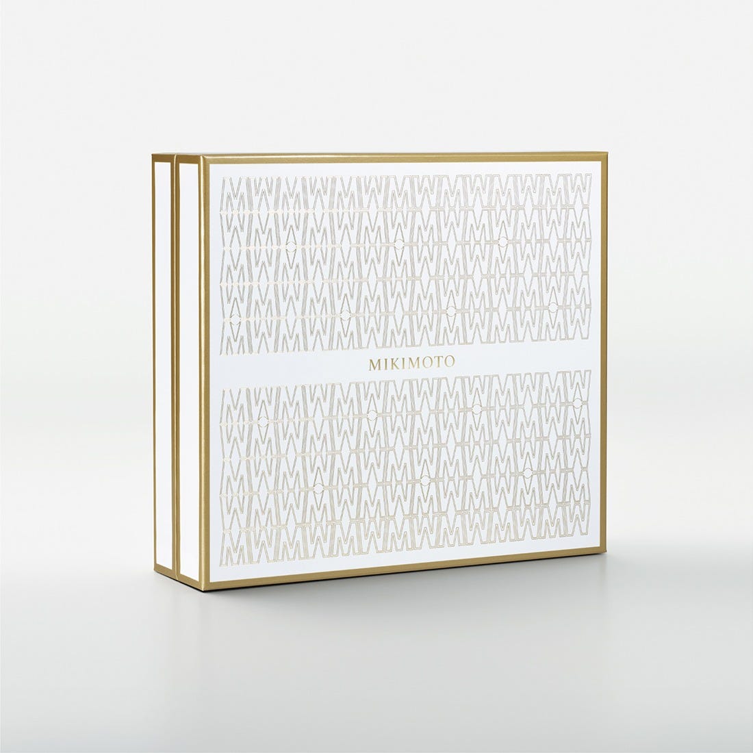 ジュエリーを纏う肌まで輝かせる 「ミキモト ホリデー デラックス