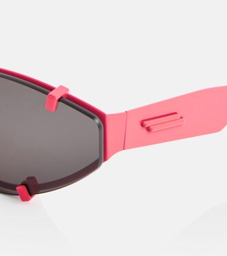 Grip shield sunglasses in pink - Bottega Veneta | Mytheresa