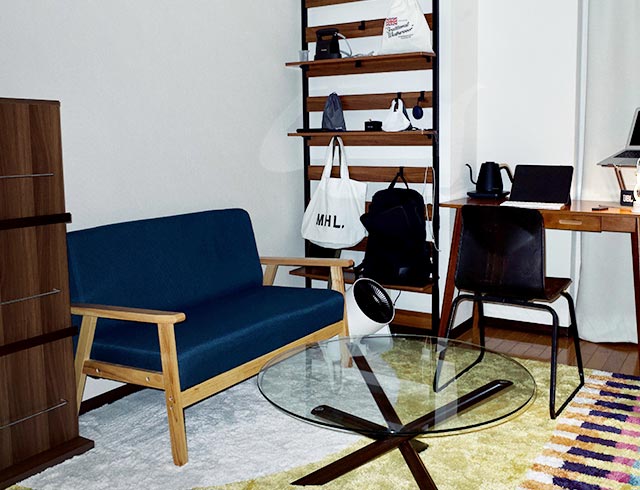 ガラステーブルでよりスタイリッシュなお部屋に。 | NOCEノーチェ 家具